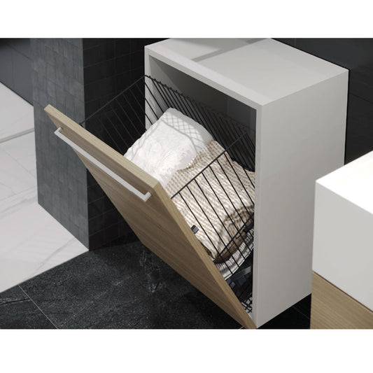 LAUNDRY BASKET MOUNTED TO LID