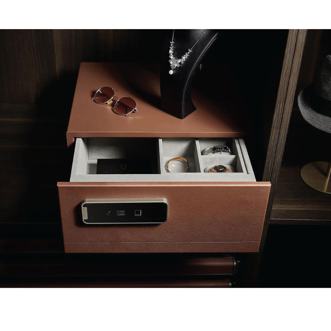 TOUCH SCREEN AND FINGER PRINT